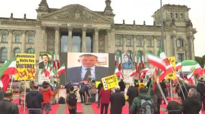 Christoph_De_Vries-300×167 Deutsche Parlamentarier schließen sich dem Aufruf zum Handeln in der Frage der Menschenrechte im Iran an
